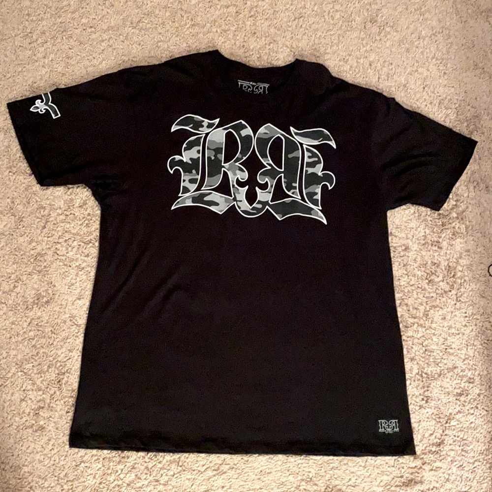 Men’s Rock Revival T-shirt